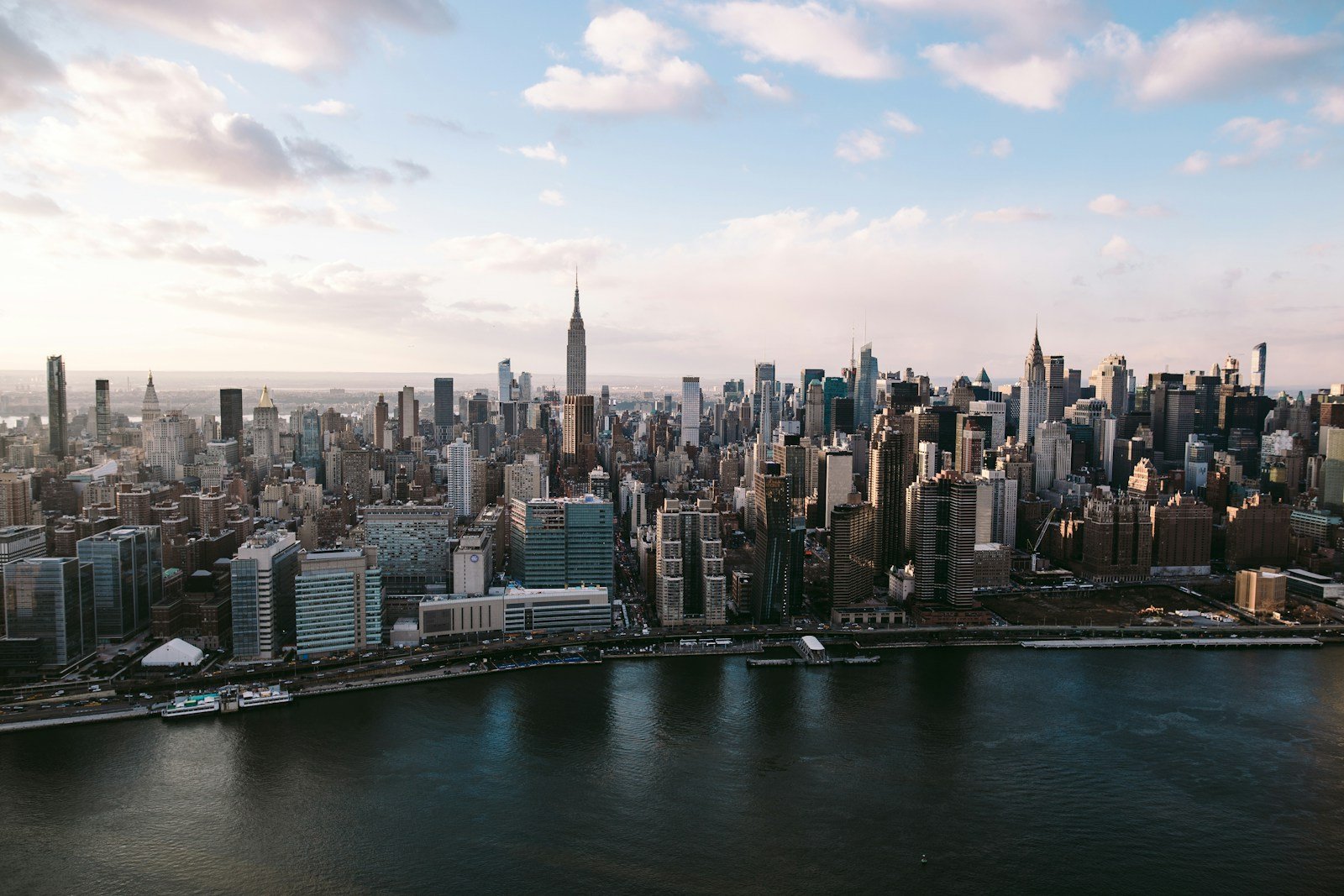 FlyNYON: The Open-Door Helicopter Experience